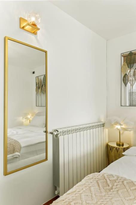 Apartament Casa De Povesti - Calea Victoriei Bukareszt Zewnętrze zdjęcie